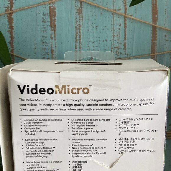Rode VideoMicro Compact On-Camera Microphone with Rycote Lyre Shock Mount, Auxil - Picture 5 of 8